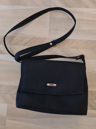 Schwarze Umhängetasche Handtasche "Silano" viele Fächer