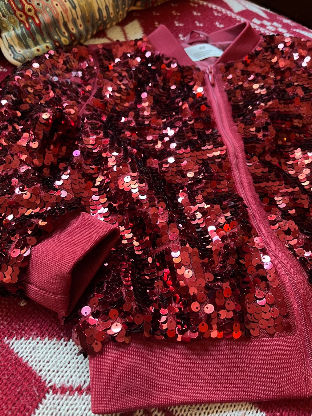 H&M Giacche & Cappotti: Beautiful red sequin jacket age 6-7 years/122 cm – Nuovo (secondo la descrizione) da Genève venduto da dmt_y25y 4