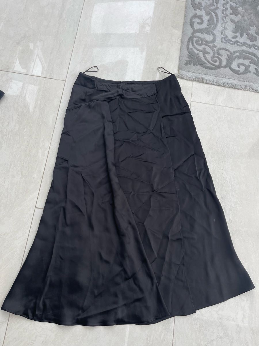 Massimo Dutti Gonne: Massimo Dutti Rock, schwarz, Grösse L – Usato da Weisslingen venduto da Spiegelbild0