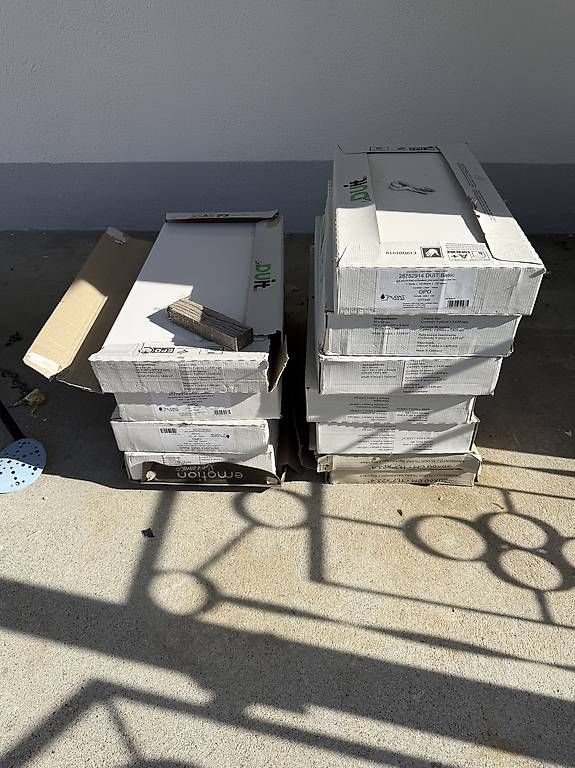 Piatti di portata: Wandplatten – Usato da Meisterschwanden venduto da Tuerp 1