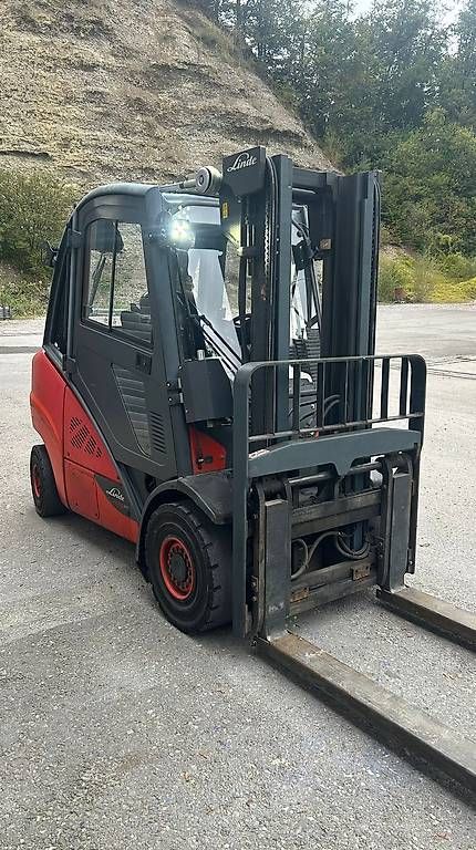 Linde Carrelli elevatori e a forche: Linde Diesel Stapler 35 – Usato da Menziken venduto da Tairi10