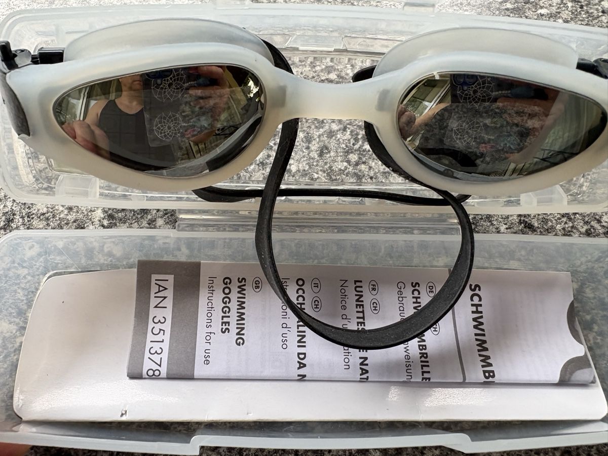 Brillen & Gläser: SCHWIMMBRILLE mit case – Gebraucht aus Herzogenbuchsee von warrior77 3