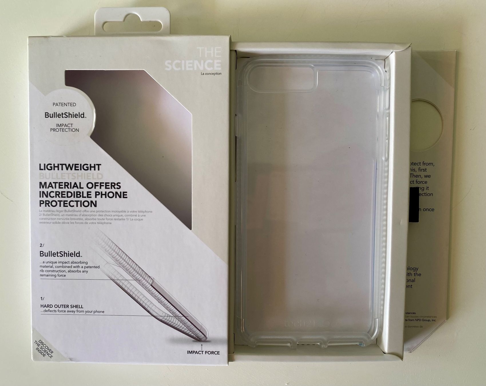 Cover & Protezioni schermo: NEU: tech21 Evo Elite Soft Ultra Thin Back Cover iPhone 7/8 – Nuovo e nell'imballaggio originale da Zürich venduto da CamillePatthey 1