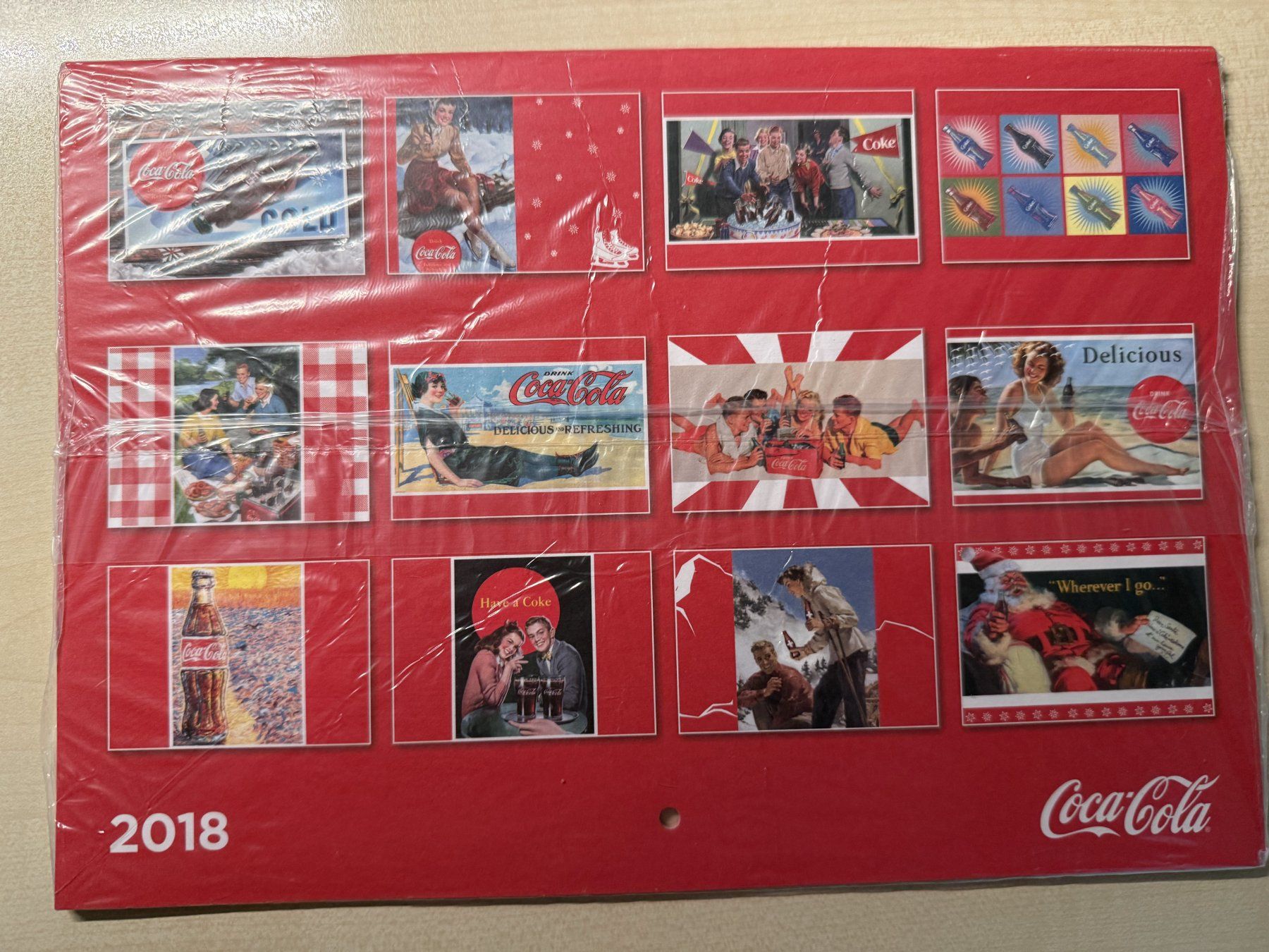 Coca-Cola Calendriers: Coca Cola Wandkalender 2018 – Neuf avec emballage d'origine à Fällanden par Roli12 2