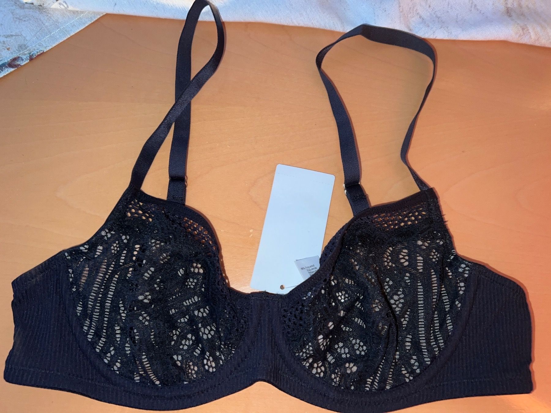 Hanro Altra biancheria intima: BH HANRO 75c neu – Nuovo (secondo la descrizione) da Dornach venduto da samuti