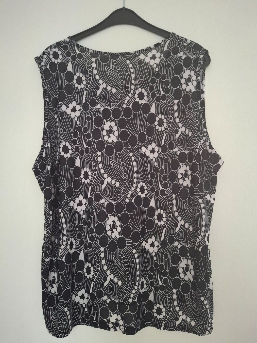 T-shirt: Shirt mit Blumenmuster, Grosse Grössen – Nuovo (secondo la descrizione) da WALTERSWIL SO venduto da thb_ybm8 1