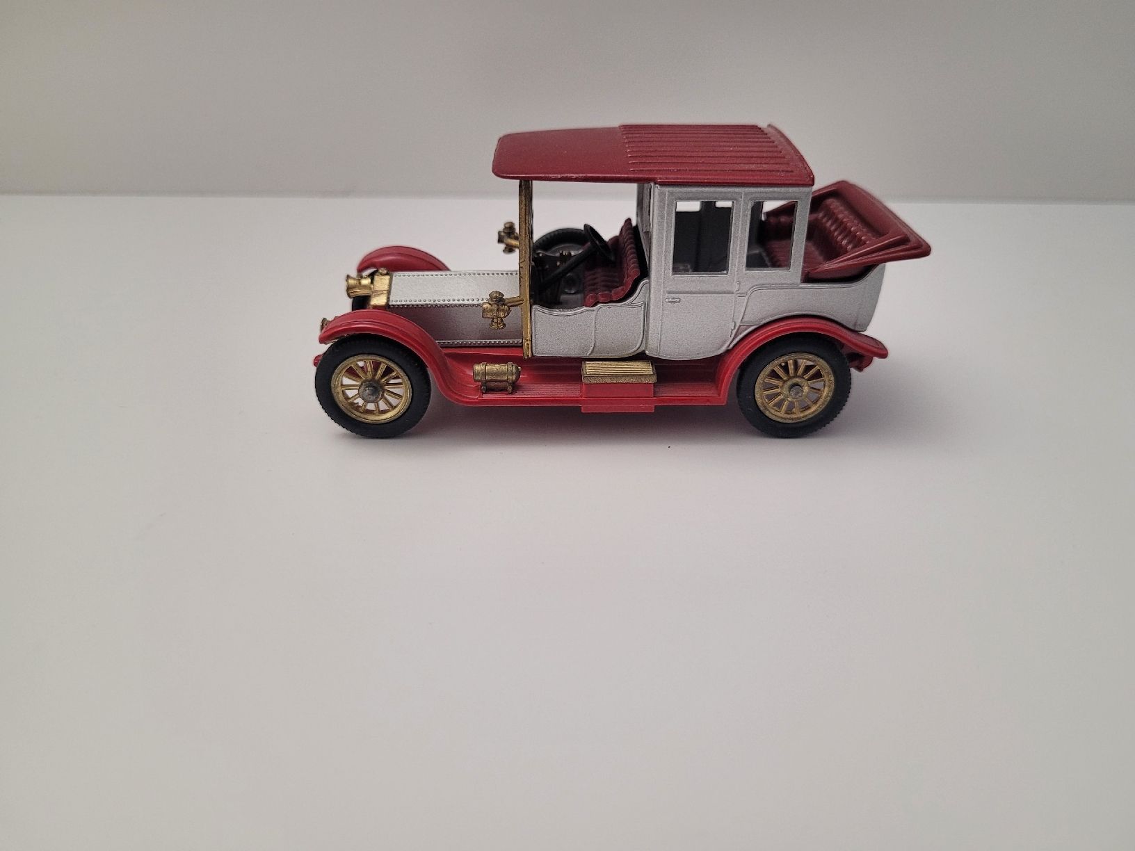 Lesney Modellini d'auto: ROLLS ROYCE 1912 (LESNEY) 1/43 – Nuovo (secondo la descrizione) da Zumikon venduto da tho_9zm8 2