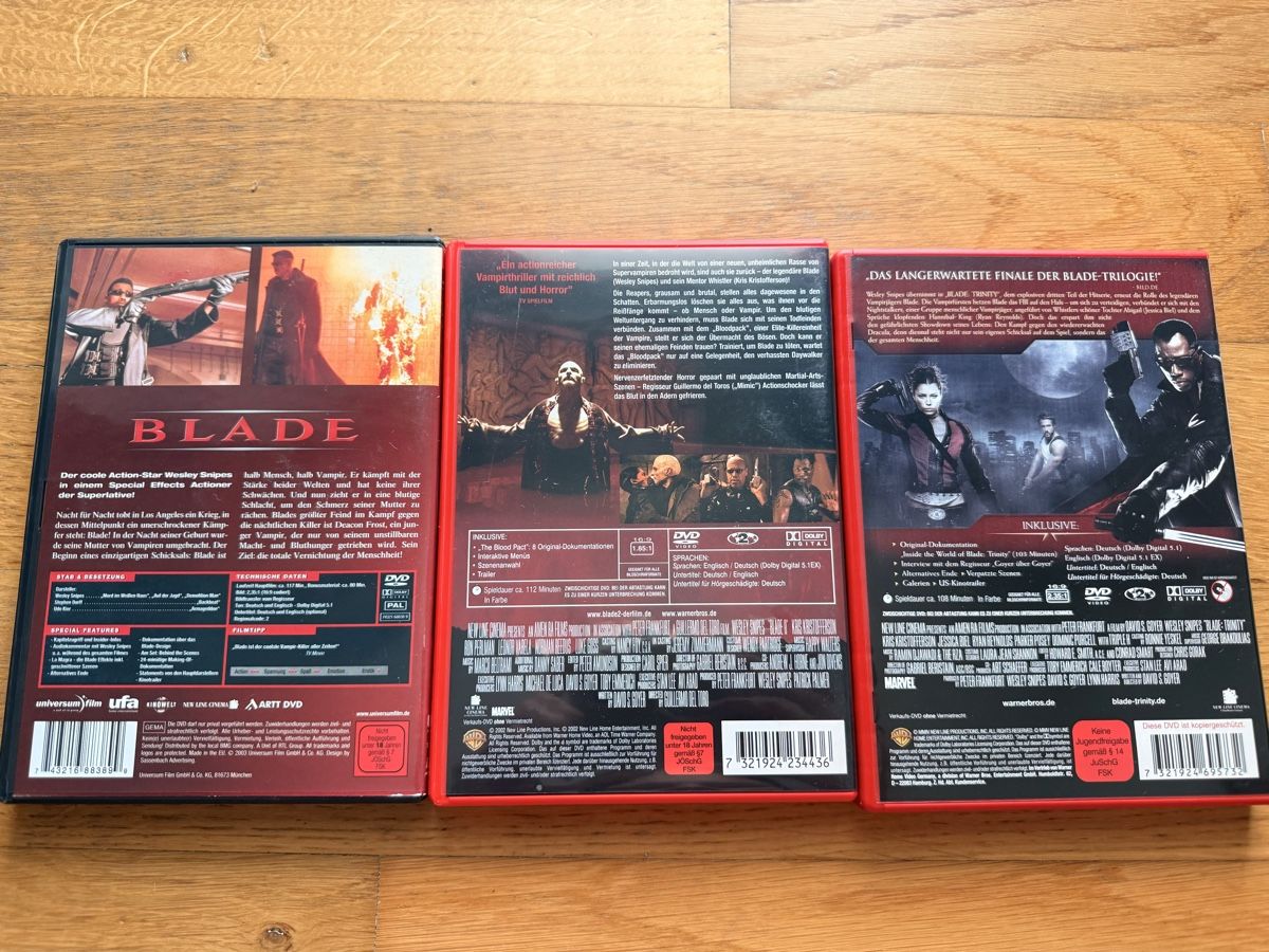 Tutti i DVDs: Blade DVD Trilogie – Usato da Kölliken venduto da nerdorado 1