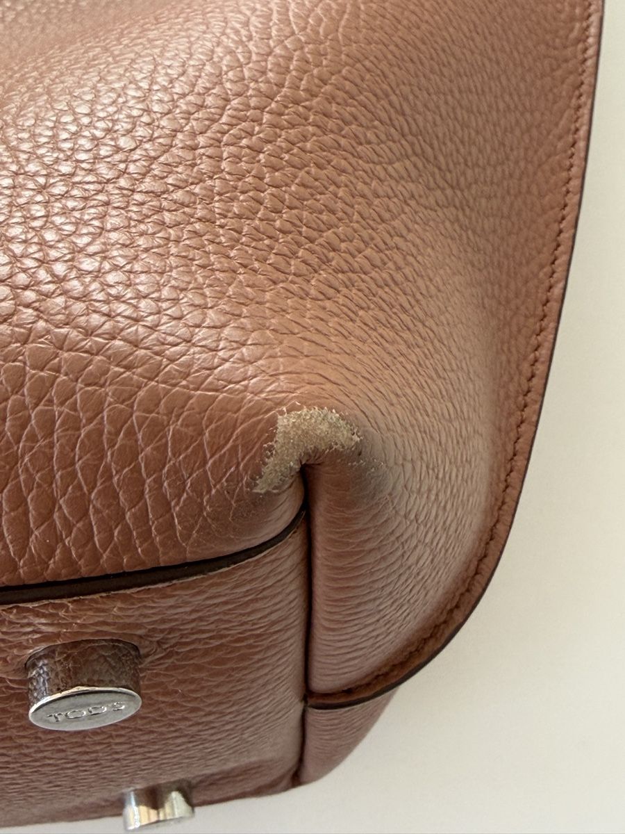 Tod'S Borse da donna:  Tod’s T Timeless Shopping Bag Medium  – Usato da Bad Ragaz venduto da ako_8l5y 6