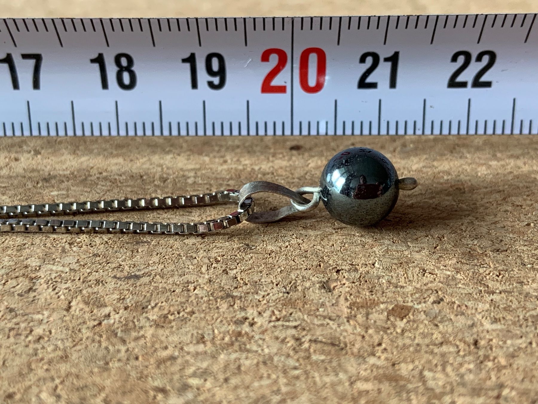 Pendentifs: Venezianerkette + Hämatit Kugel (38cm) – D'occasion à Dittingen par Bijoubelle 3