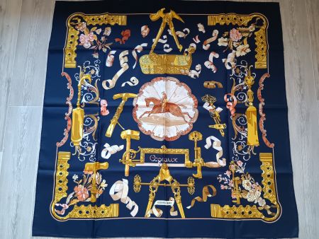 HERMES "COPEAUX" CARRE 90 CM