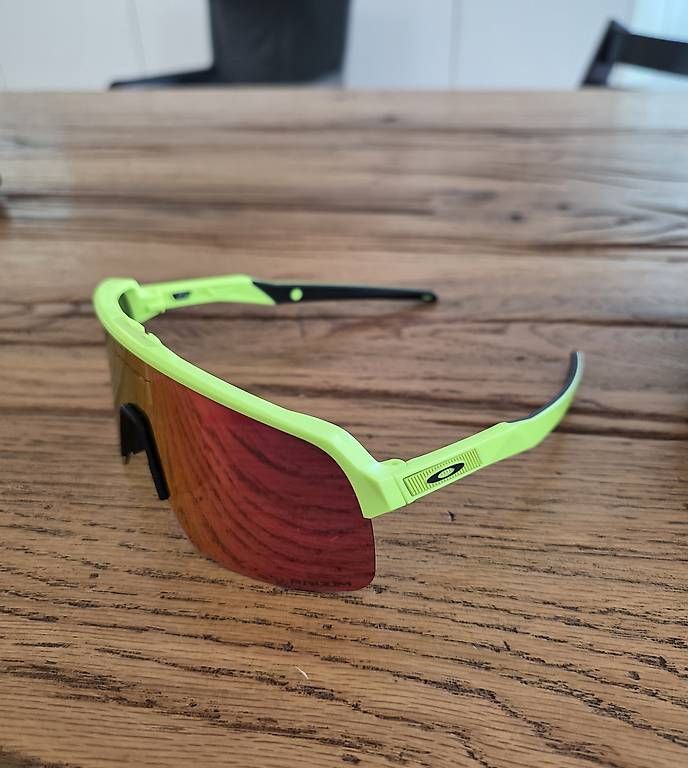 Occhiali & Lenti: Oakley Sutro Lite Prizm Road – Usato da Brunnen venduto da Rodge