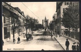 Basel, Missionsstrasse mit Strassenbahn 
