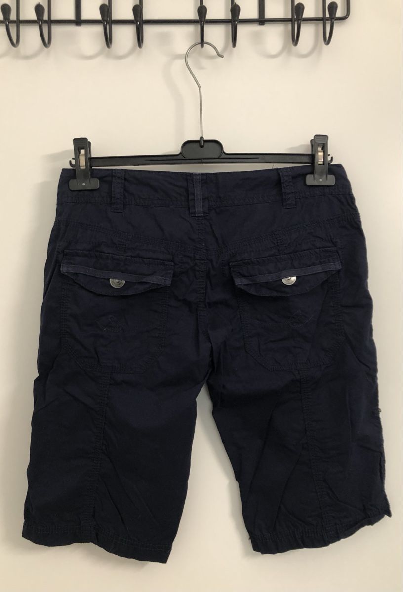 Esprit Pantaloni: 3 Esprit edc Cargo-Shorts, Grösse 34 – Usato da St. Gallen venduto da Allegra_blue 2