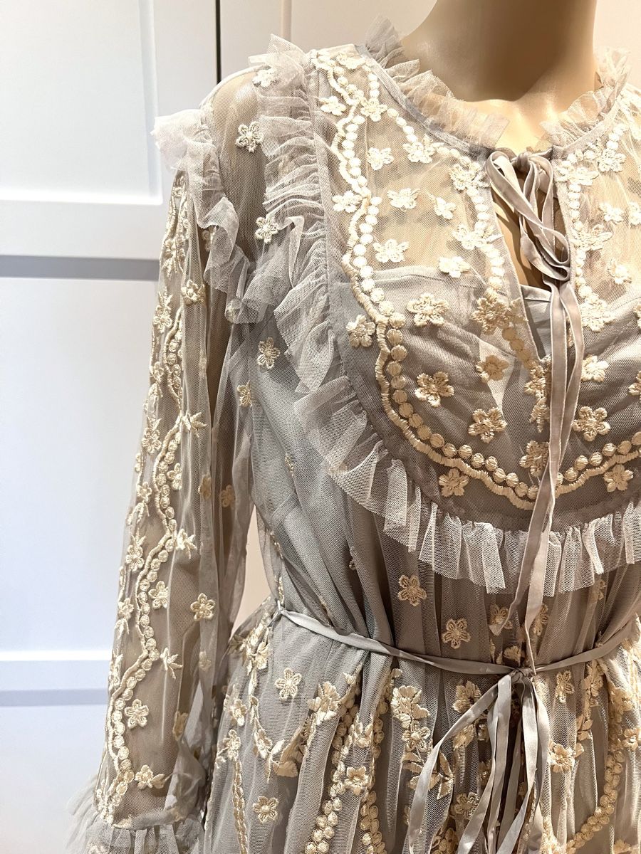 Kleider: Needle & Tread Kleid Gr. 38 – Gebraucht aus Kilchberg ZH von Lisavivienne 1