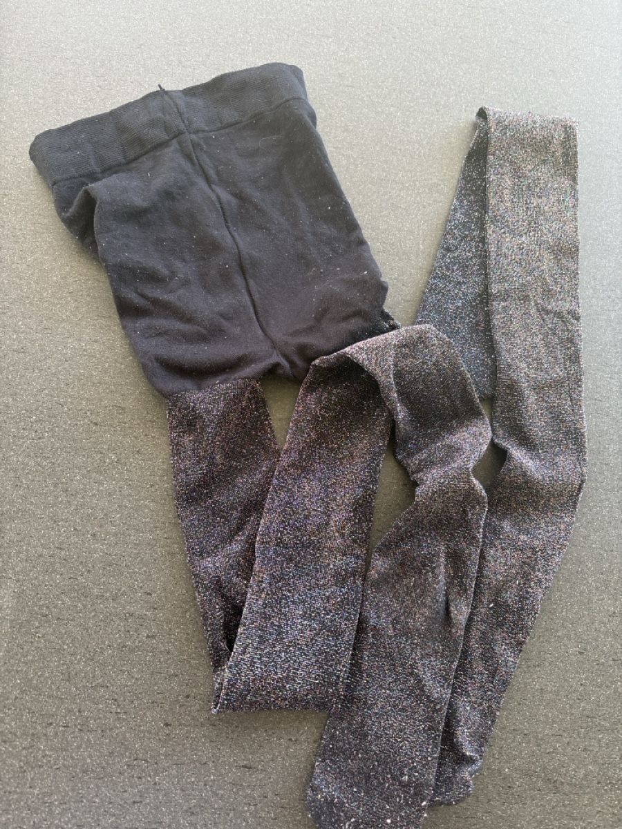 H&M Calze & Collant: Glitzer Strumpfhose, festlich Grösse140 – Usato da Wilen b. Wil venduto da b-mountain