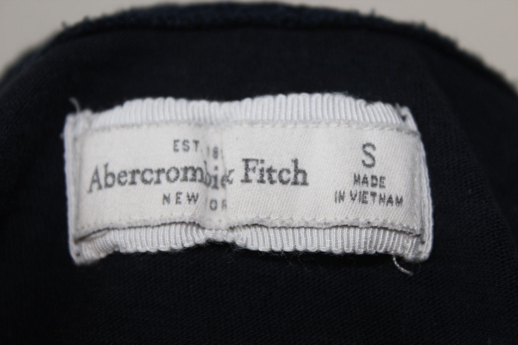Tops: Abercrombie&Fitch Top Spitzen Gr.S – Gebraucht aus Zürich von JOD213 2