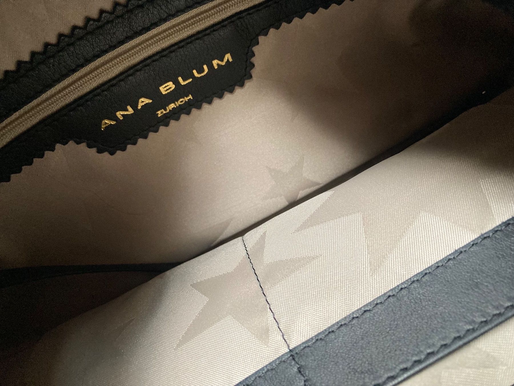 Taschen für Damen: LEDERTASCHE VON ANA BLUM – Gebraucht aus Edlibach von SELECTION-26 2