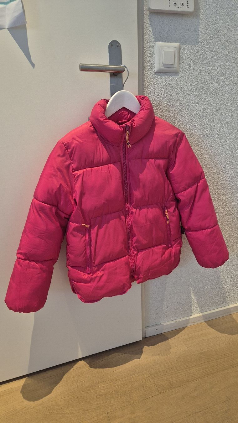 H&M Giacche & Cappotti: Winterjacke Gr.140-146 – Nuovo (secondo la descrizione) da Benglen venduto da Lotury