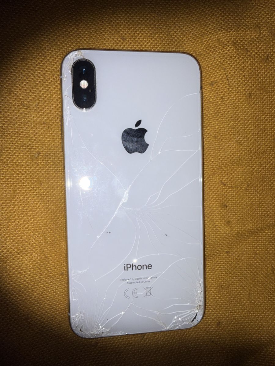 Apple Telefoni cellulari / Smartphones: IphoneX 64GB d’occasion – Usato da Vernayaz venduto da fca_rc6d 1