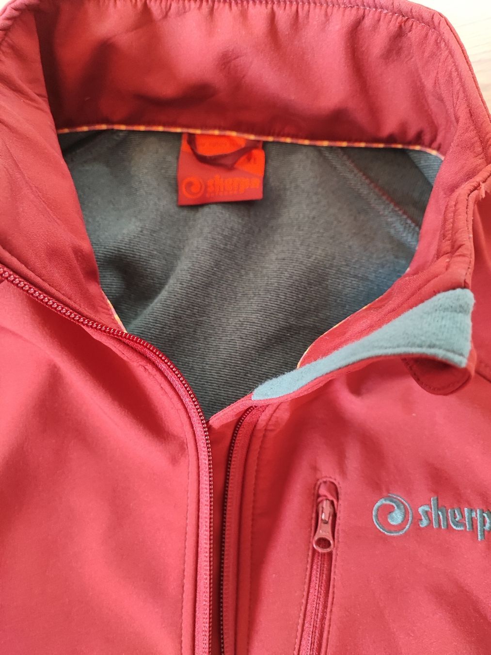 Sherpa Giacche: Sherpa Softshelljacke L-XL – Usato da Ebikon venduto da brombomboli 3