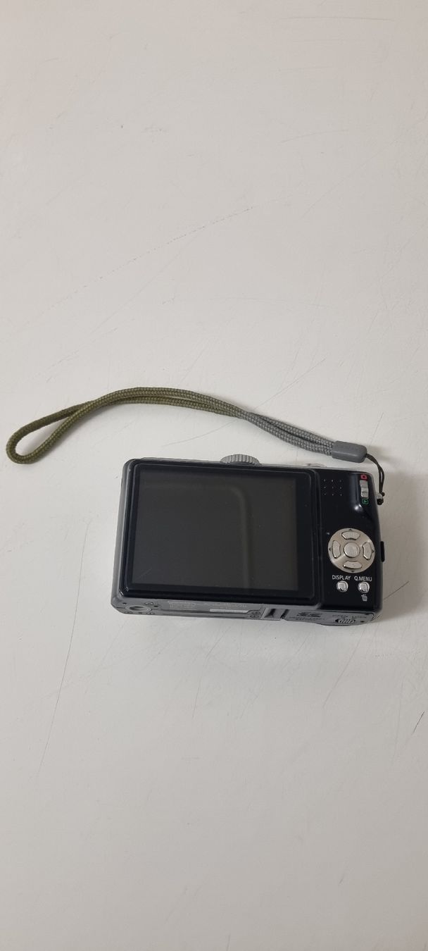 Panasonic Fotocamera: Lumix Digitalkamera – Usato da Moosseedorf venduto da dfe_s5hz 1