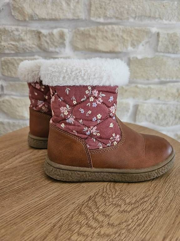 Chaussures filles: Herbstschuh Gr. 26 – D'occasion à La Heutte par tau_5vvl