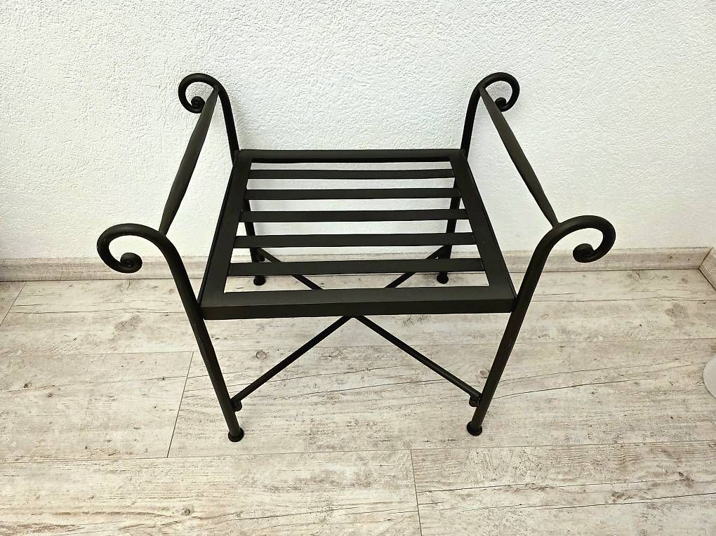 Sgabelli: Hocker aus Metall  – Usato da Soyhieres venduto da chatons 1