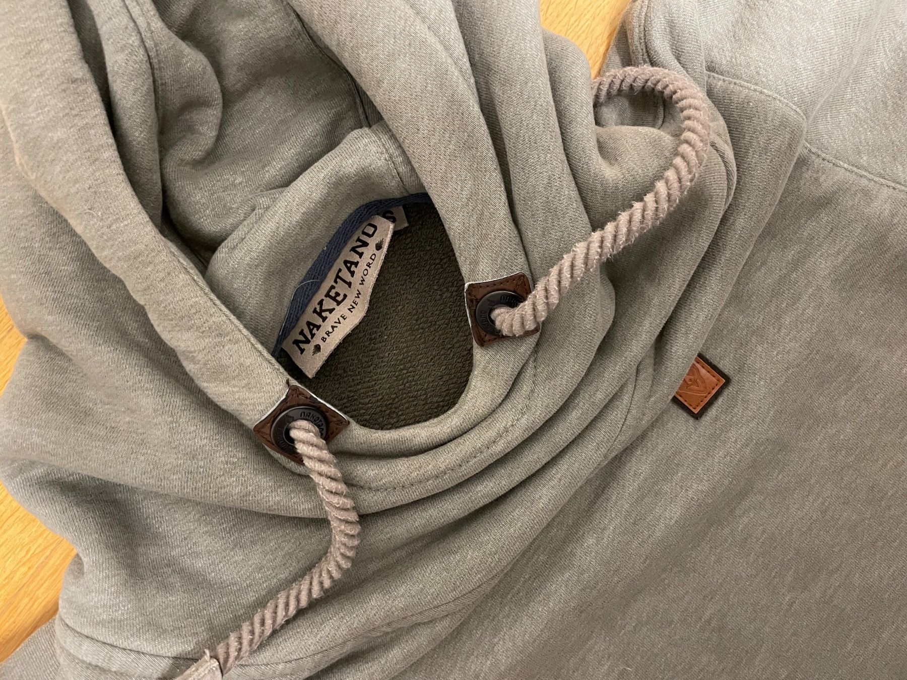 Naketano Pullover & Sweatshirts: Naketano Sweatshirt gr S – Gebraucht aus St.Gallen von bubo2008 2