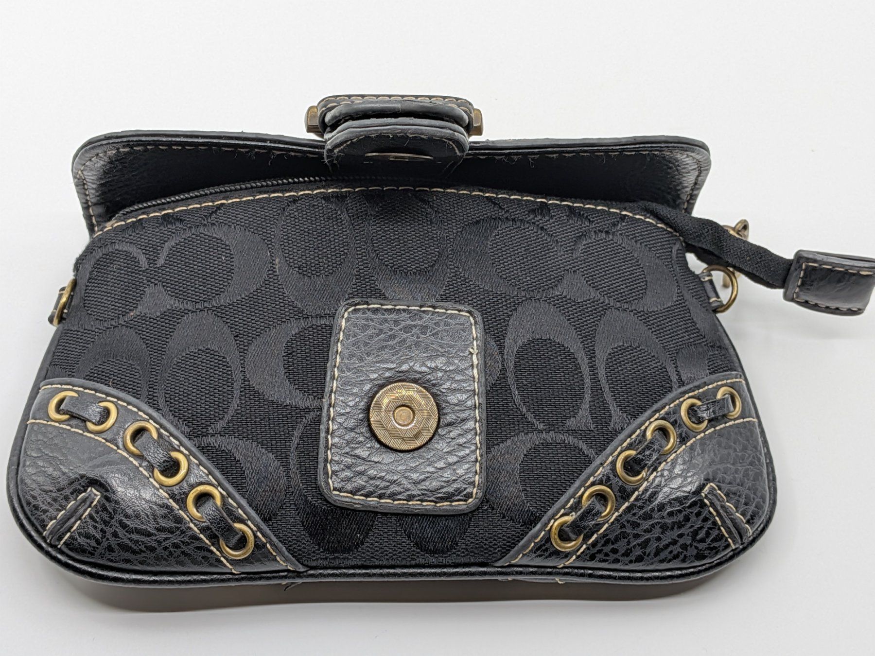 Coach Borse: Coach Mini Tasche – Usato da Emmen venduto da magelan 8