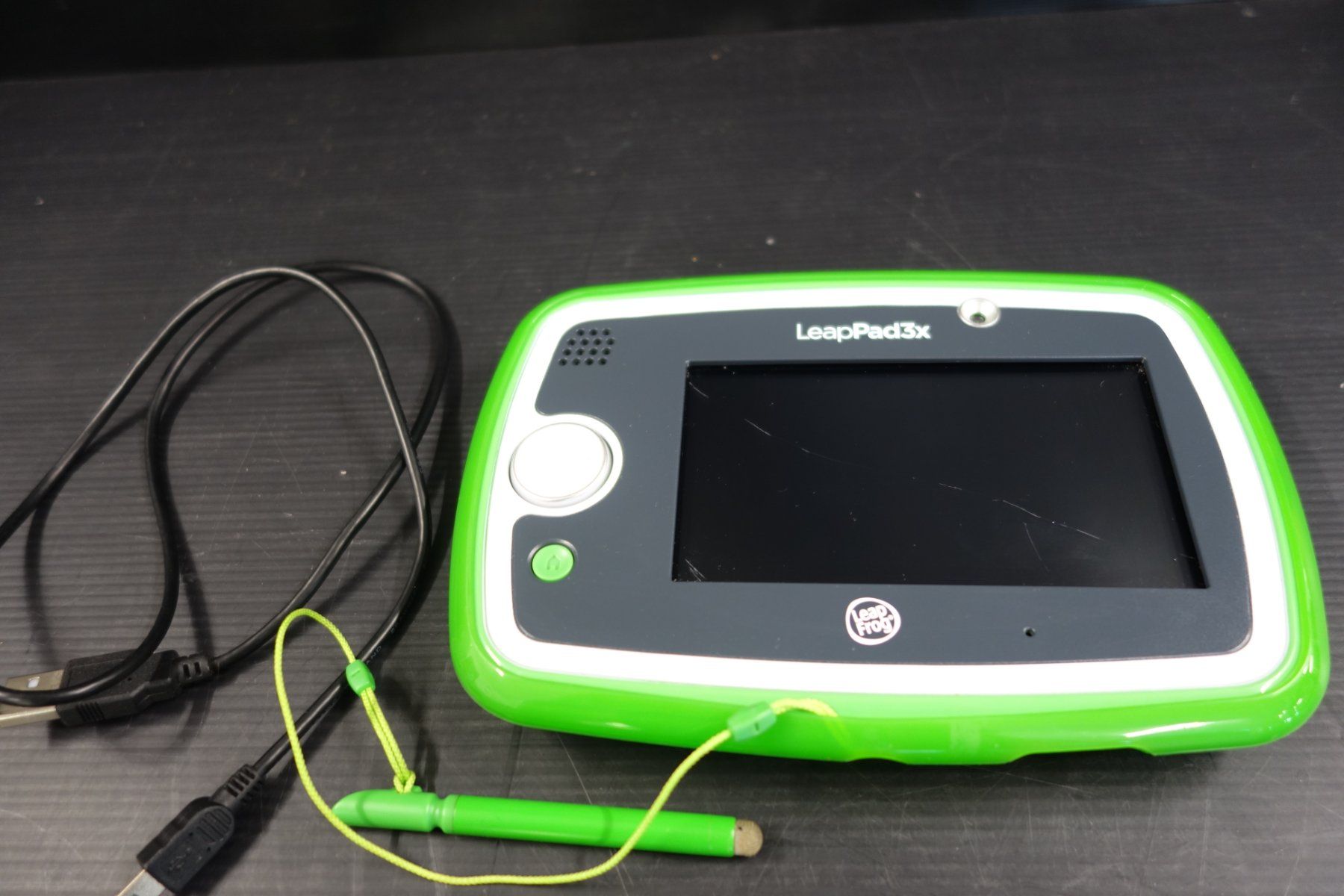 Spielzeuge: LeapFrog LeapPad3x Kinder-Tablet mit Stift + USB-Kabel – Gebraucht aus Basel von bk_brockibasel 2