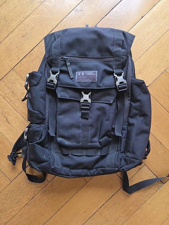 Under Armour Zaini: Under Armour Regiment – Usato da Carouge GE venduto da dam_f9jf