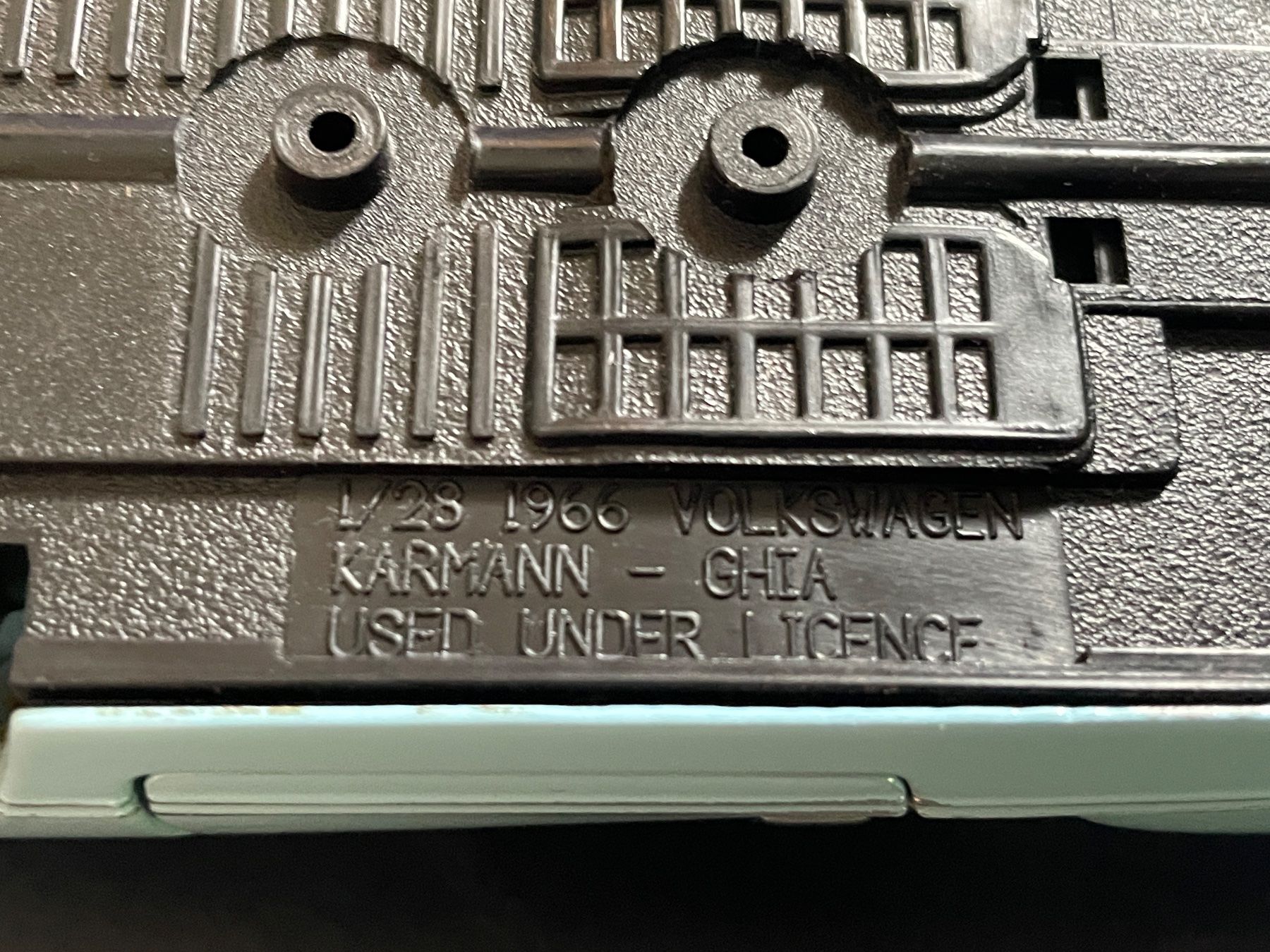 Solido Modellautos: VW Karmann Ghia hellblau 1966 1:28 – Gebraucht aus Volketswil von rubin74 7