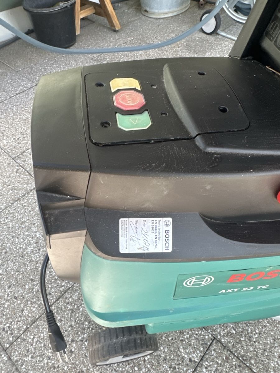 Bosch Trinciatrici: BOSCH Gartenhäcksler gebraucht – Usato da Lauerz venduto da RogerH05 1