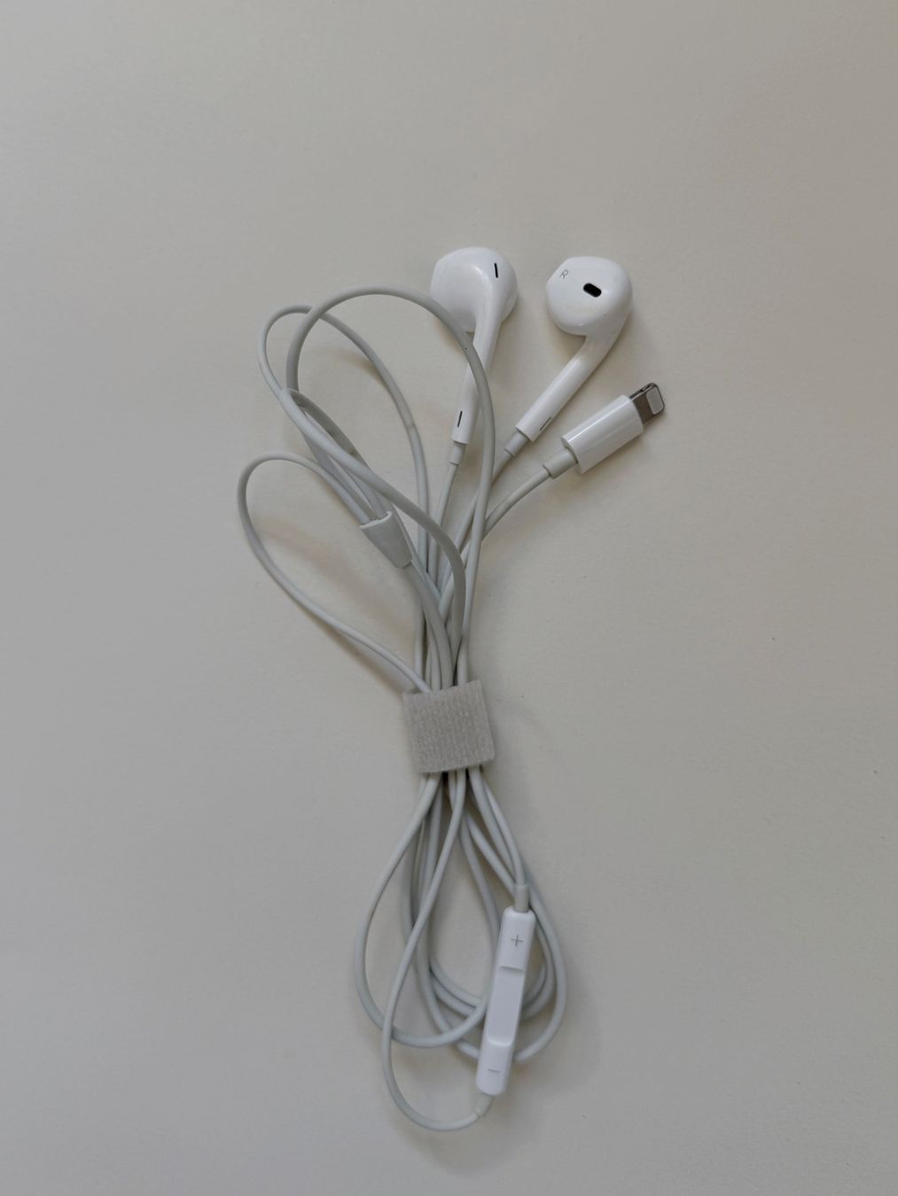 Apple Kopfhörer: Auricolari Apple EarPods Lightning - Original – Gebraucht aus Bioggio von re-hello 1