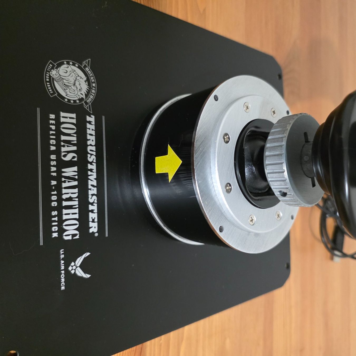 Thrustmaster Manettes: Thrustmaster Joystick Hotas Warthog Flight Stick + Dual Thro – D'occasion à Basel par Domiburk 2