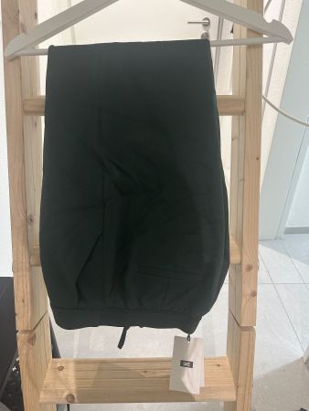 WE Fashion Hose, neu, ungetragen, Grösse 34, dunkel grün