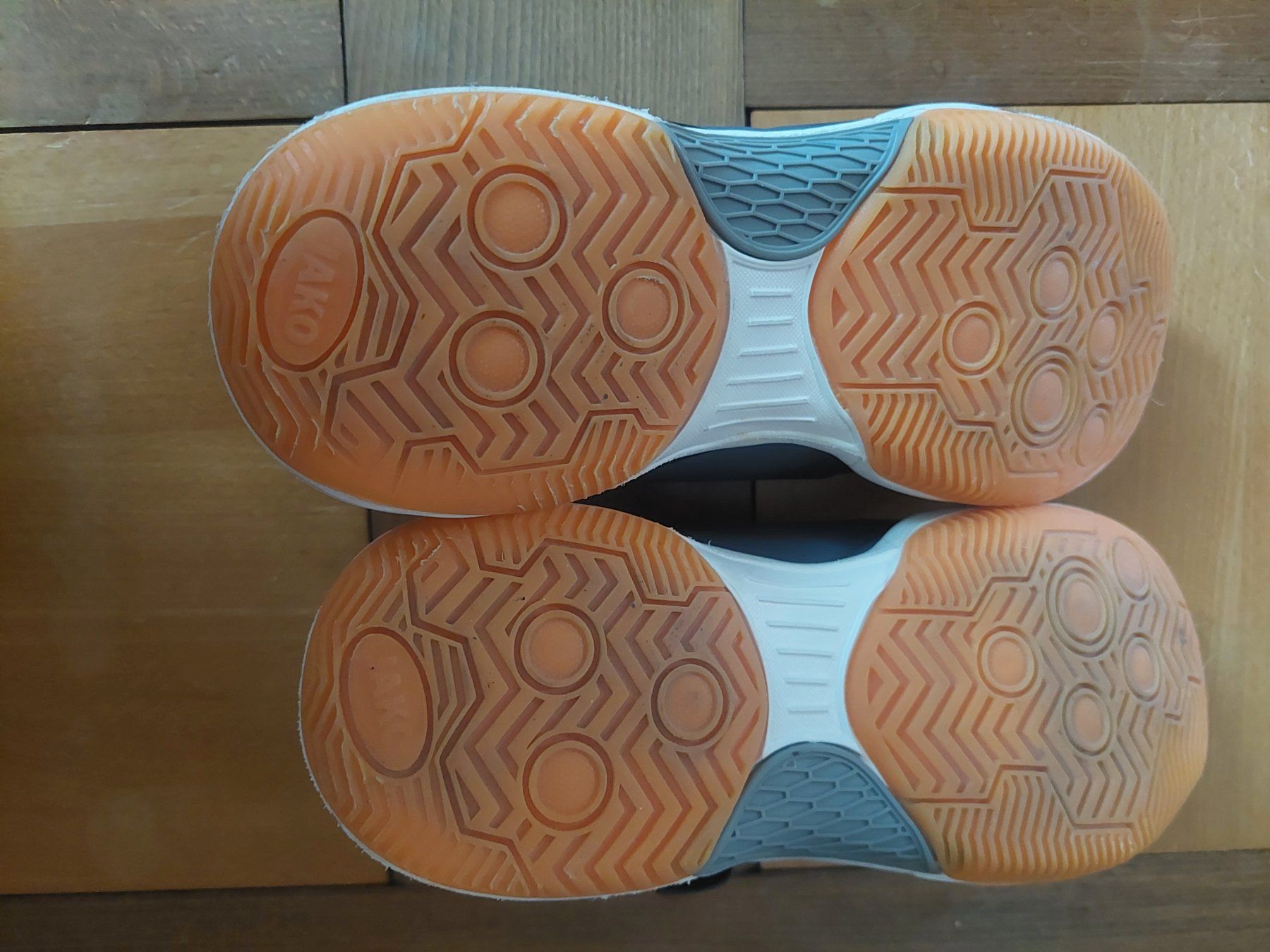 Jako Schuhe für Jungen: Jako Turnschuhe Grösse 36 – Gebraucht aus Beckenried von Havacola 3