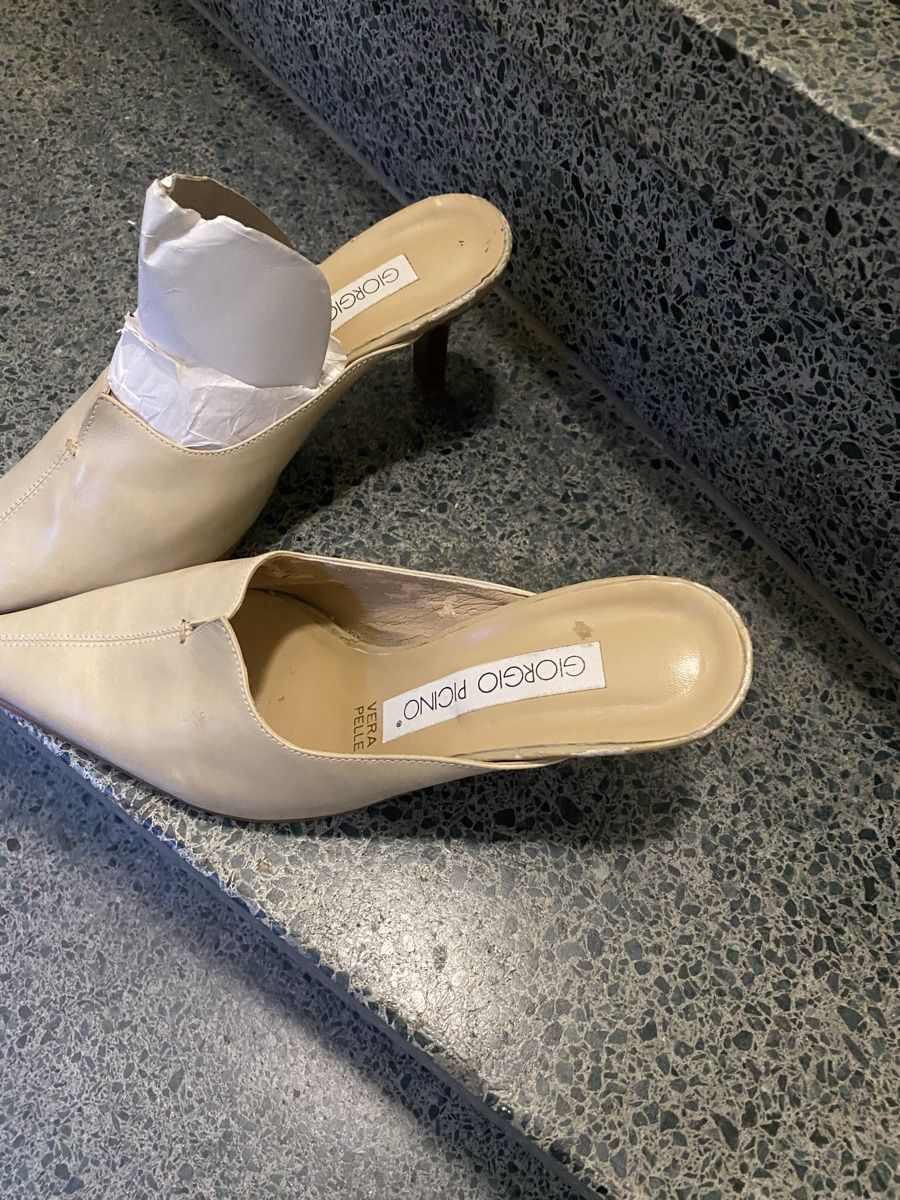 Scarpe da donna: Sandalen spitzig – Usato da Zürich venduto da SonyDeux 1