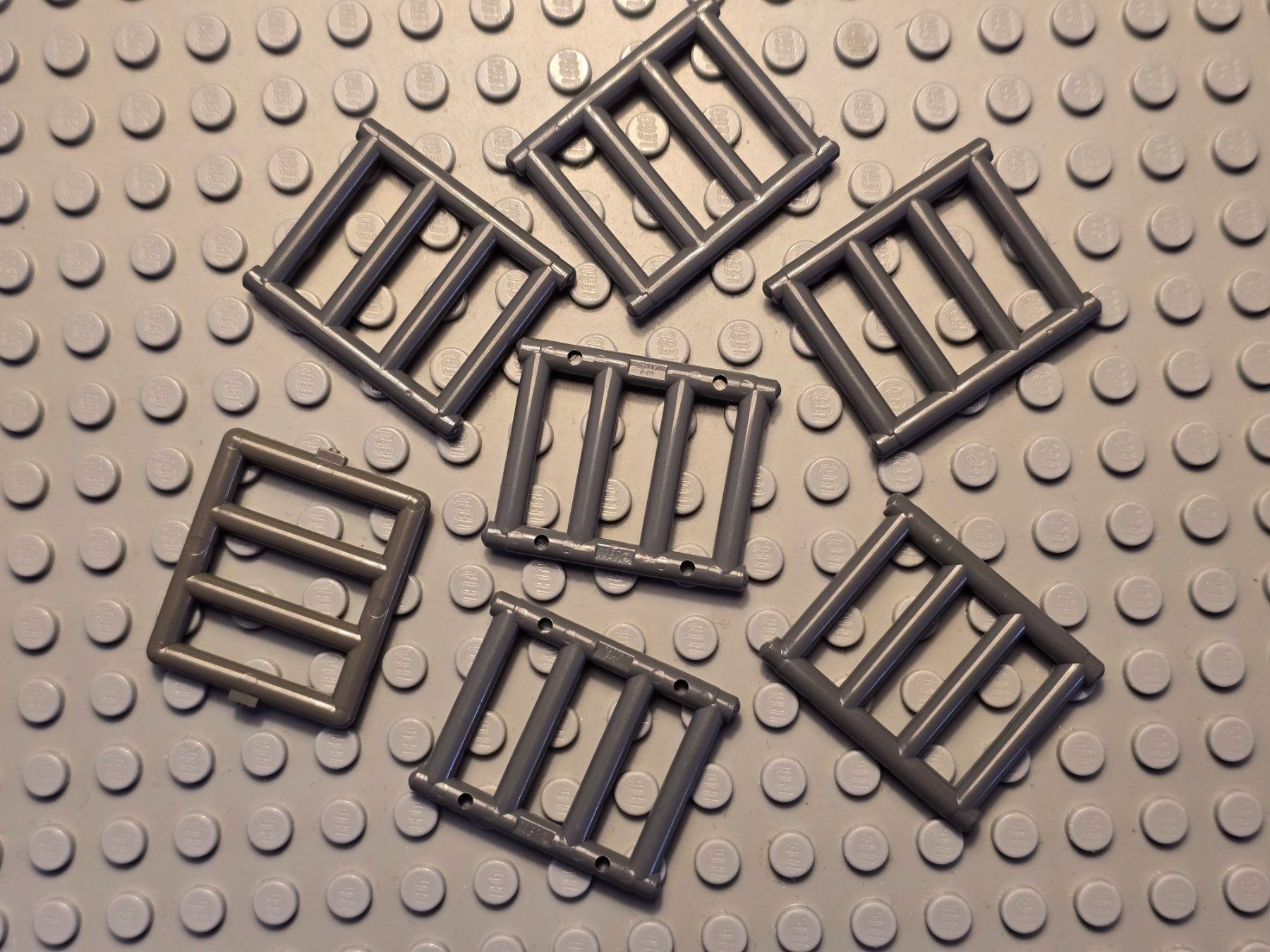 Lego Kit di costruzioni: Lego 7x Gitter – Nuovo (secondo la descrizione) da Basel venduto da Swi-7621