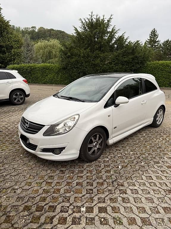 Opel Automobili: Opel Corsa D 14 – Usato da Wölflinswil venduto da nad_b6sx