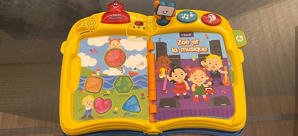 Giocattoli: Jouet biblio bébé  – Usato da Lausanne venduto da nat_h2gw