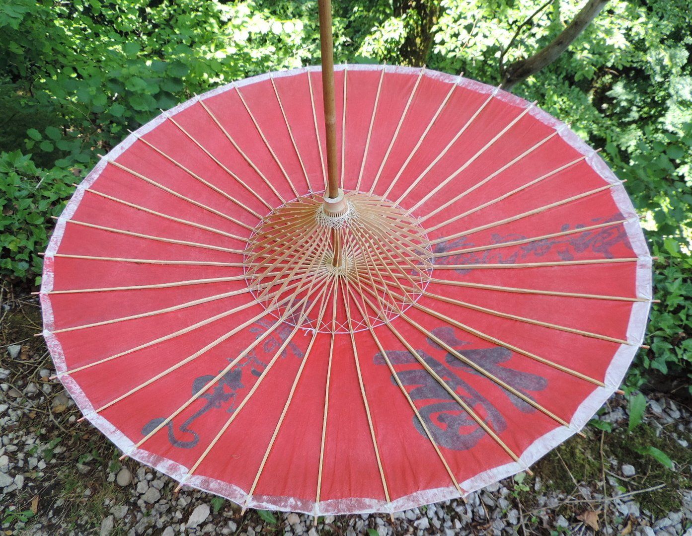 Tutte le decorazioni: Roter Sonnenschirm, Dekoschirm, Asiatika – Usato da Duggingen venduto da doogbua 1