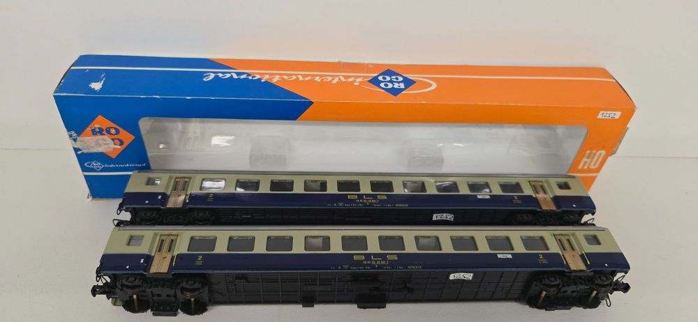2er Set Roco BLS Wagen (Gebraucht) in Büsserach für CHF 30.1 – mit ...