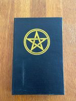 Schwarzes Zauberbuch/Ritualbuch mit Pentagramm, neuwertig