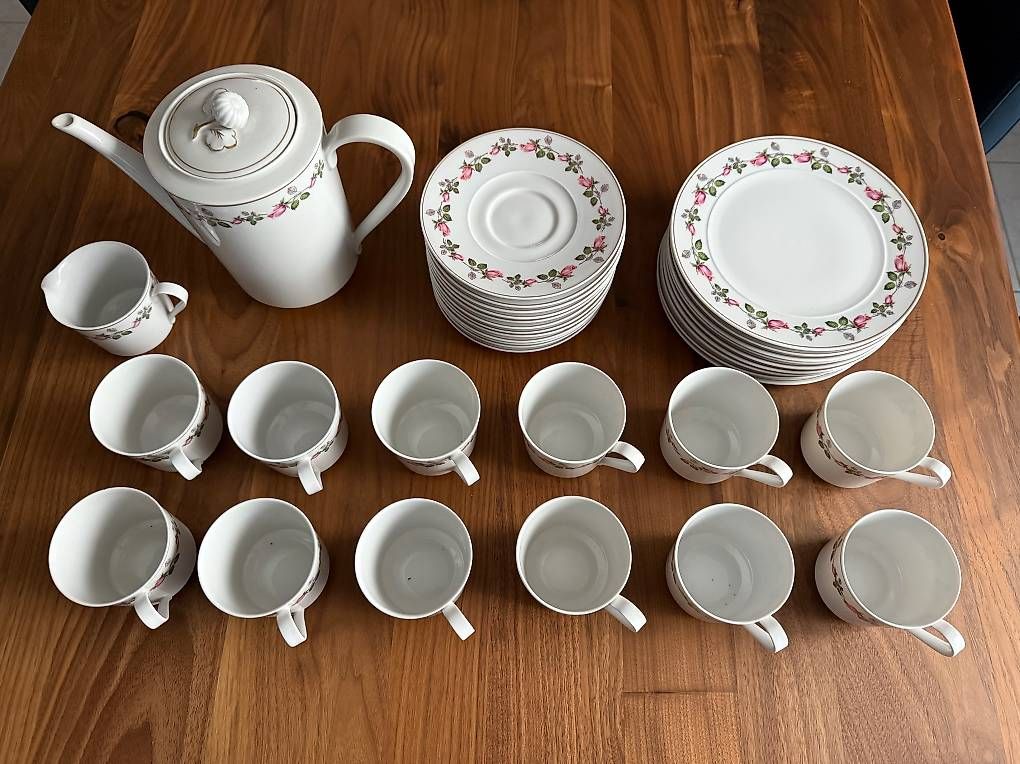 Set di piatti: Langenthal Château (36-teilig) – Usato da Lenzburg venduto da Balubalu66