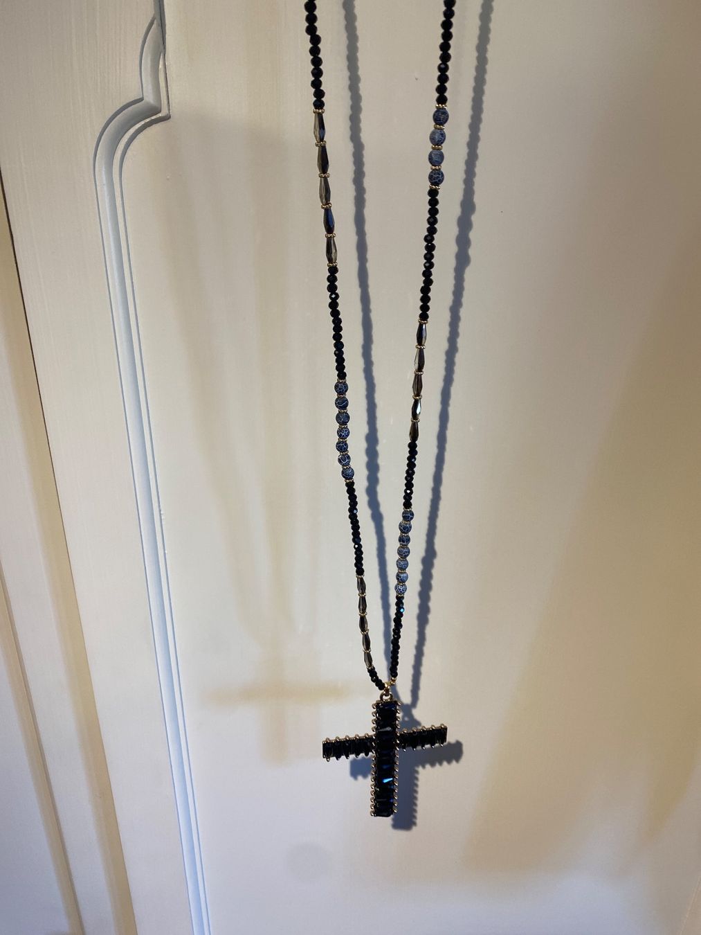 Catenine: HALSKETTE LANG-PERLEN-SCHWARZ-GOLD – Nuovo e nell'imballaggio originale da Meienried venduto da ManuelaBoutique 4