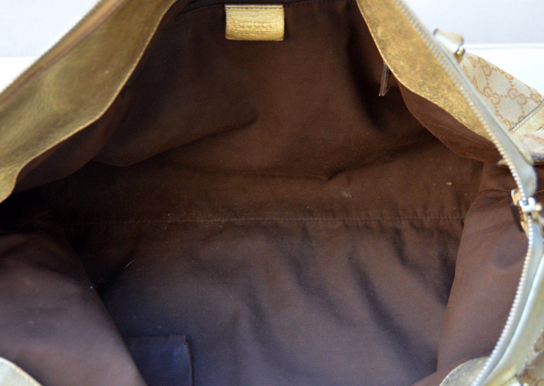 Gucci Borse da donna: Gucci GG Canvas Tasche / sac – Difettoso da Collonges venduto da arashee 8