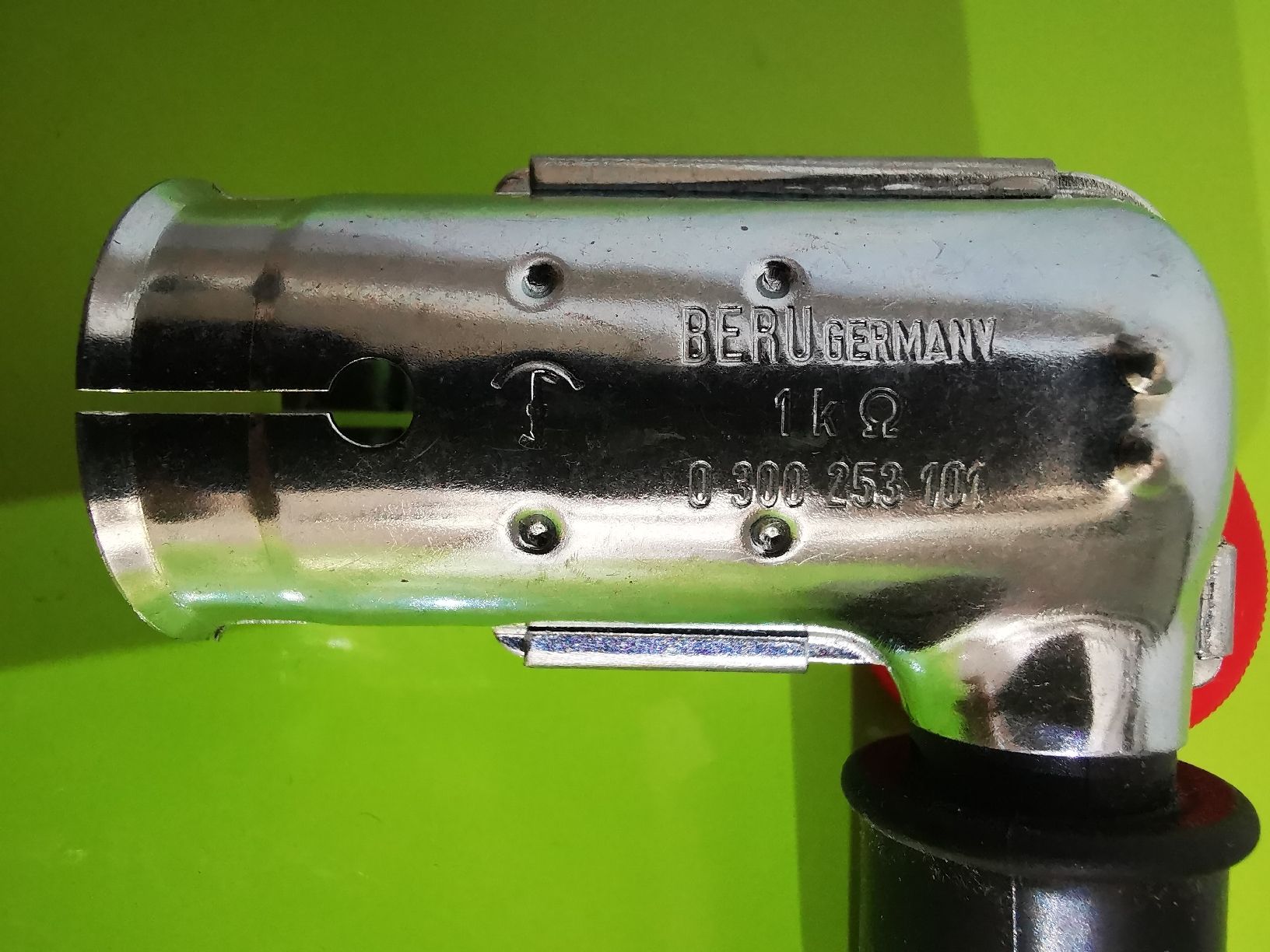 Tutti i ricambio per moto: BERU Zündkerzenstecker & 2 Zündkerzen - Neu – Nuovo (secondo la descrizione) da Crissier venduto da froerli 1