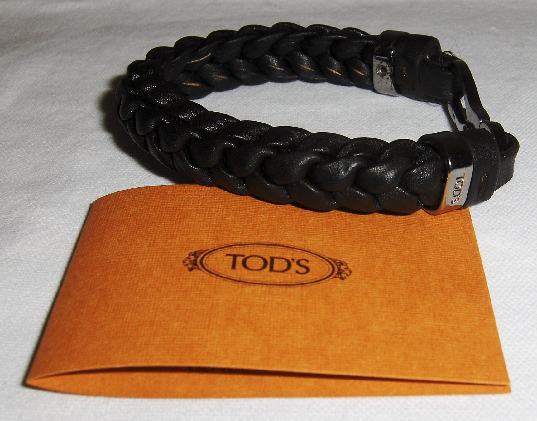 Armbänder & -reifen: TOD'S Leder Armband mit Box – Gebraucht aus Dübendorf von alracfo 1